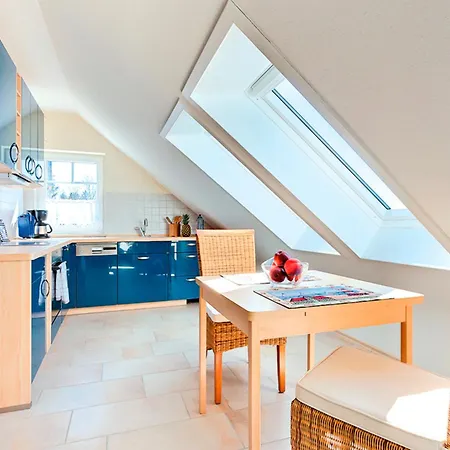 Apartament Lamprieger 1 Og Wieck